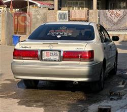 تويوتا كراون